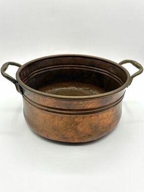 Vintage Hand Worked Copper Pot Brass Handles Primitive Farmhouse Planter Decor